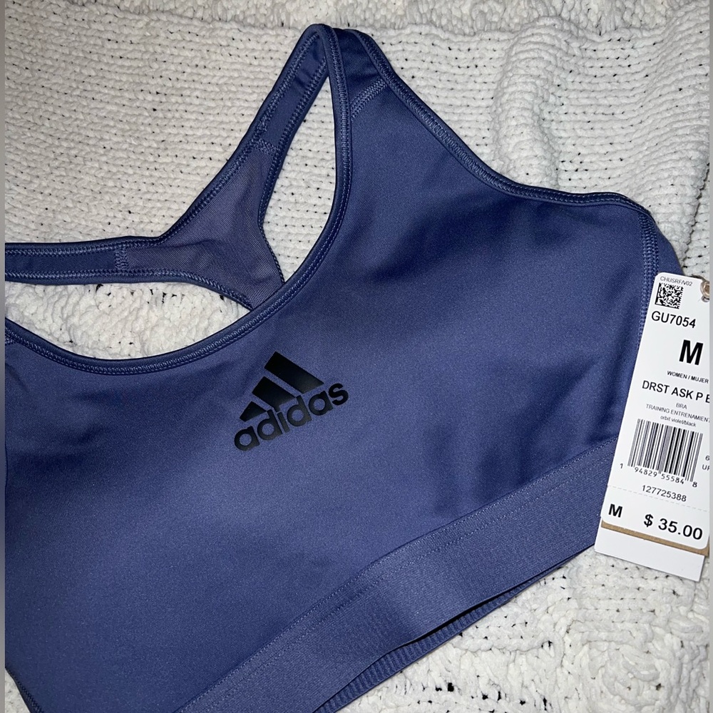 ✨Women's Adidas Sports bra✨